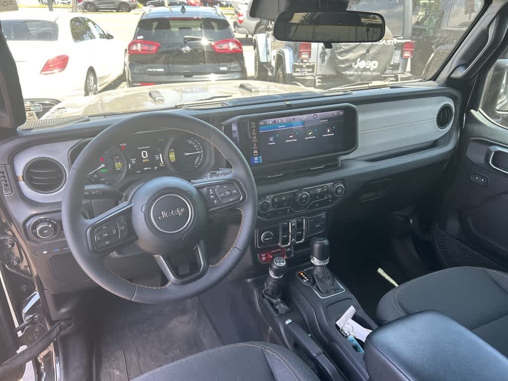 Thumbnail: 2024 Jeep Wrangler - 35