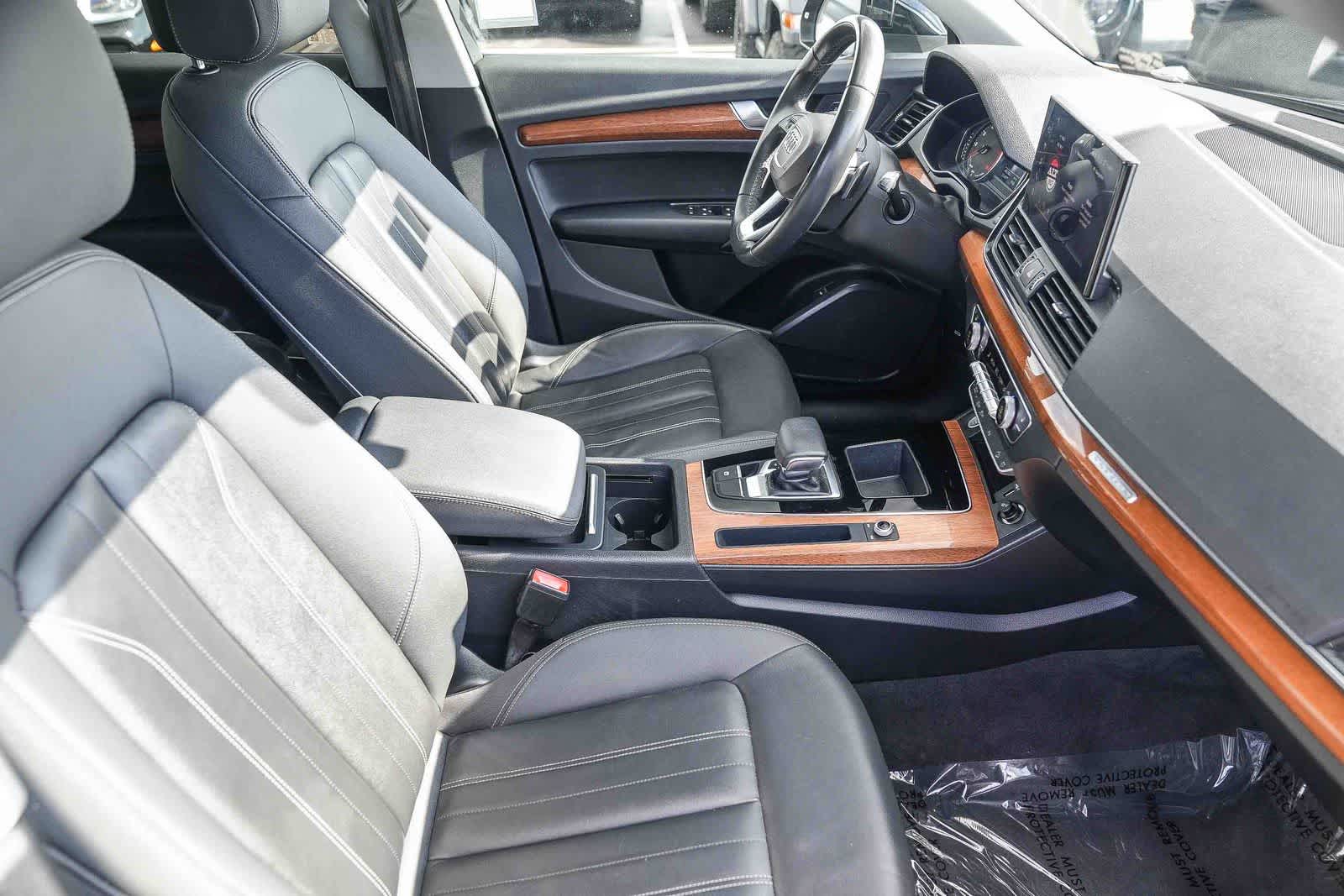 Thumbnail: 2021 Audi Q5 - 13