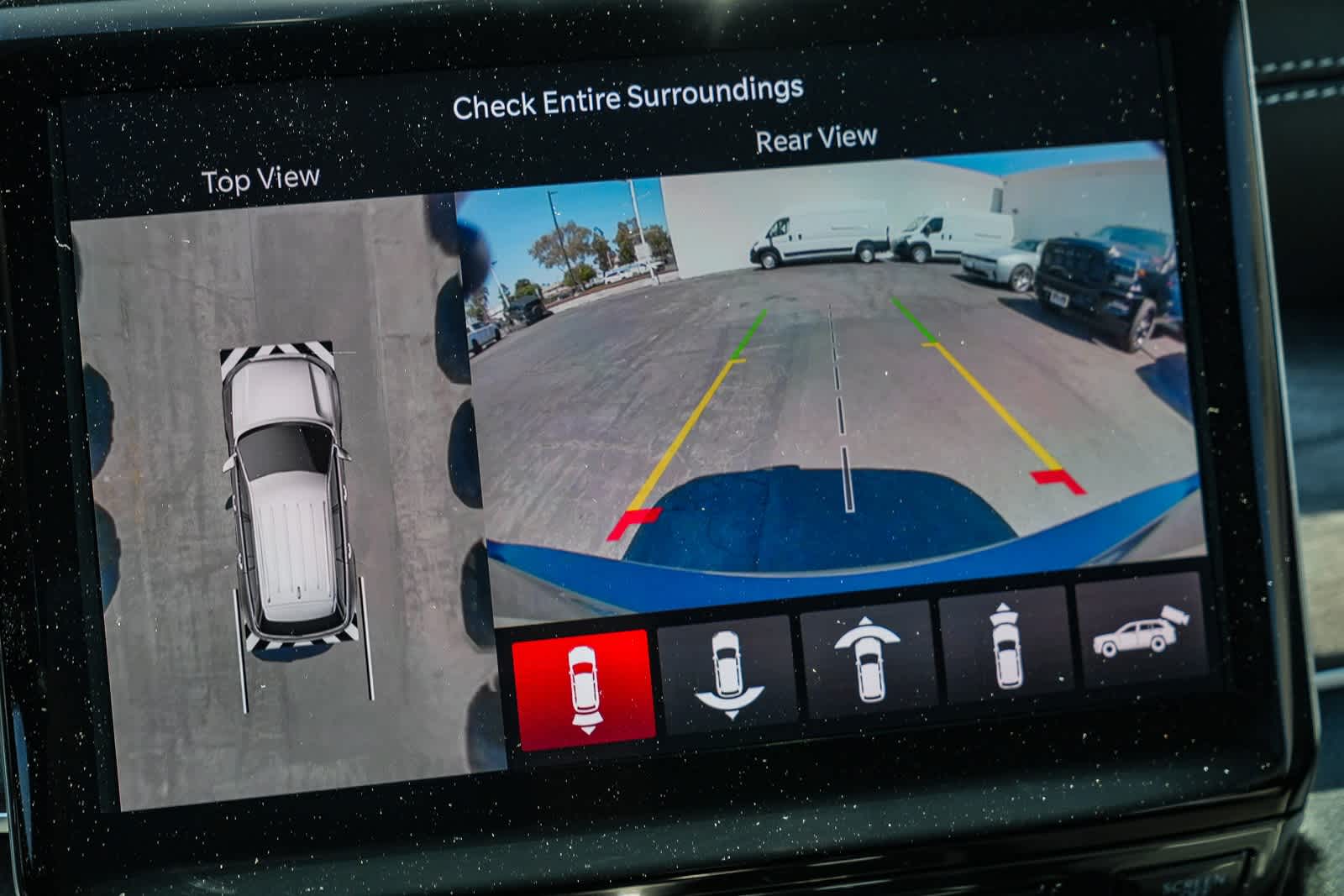 Thumbnail: 2025 Jeep Grand Cherokee L - 24