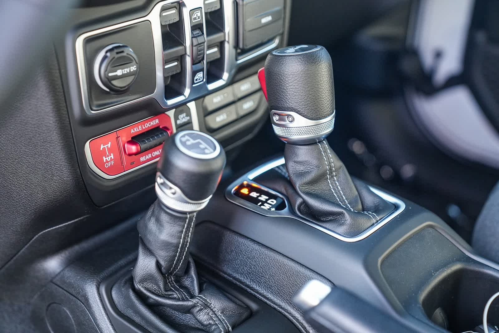 Thumbnail: 2026 Jeep Wrangler - 20