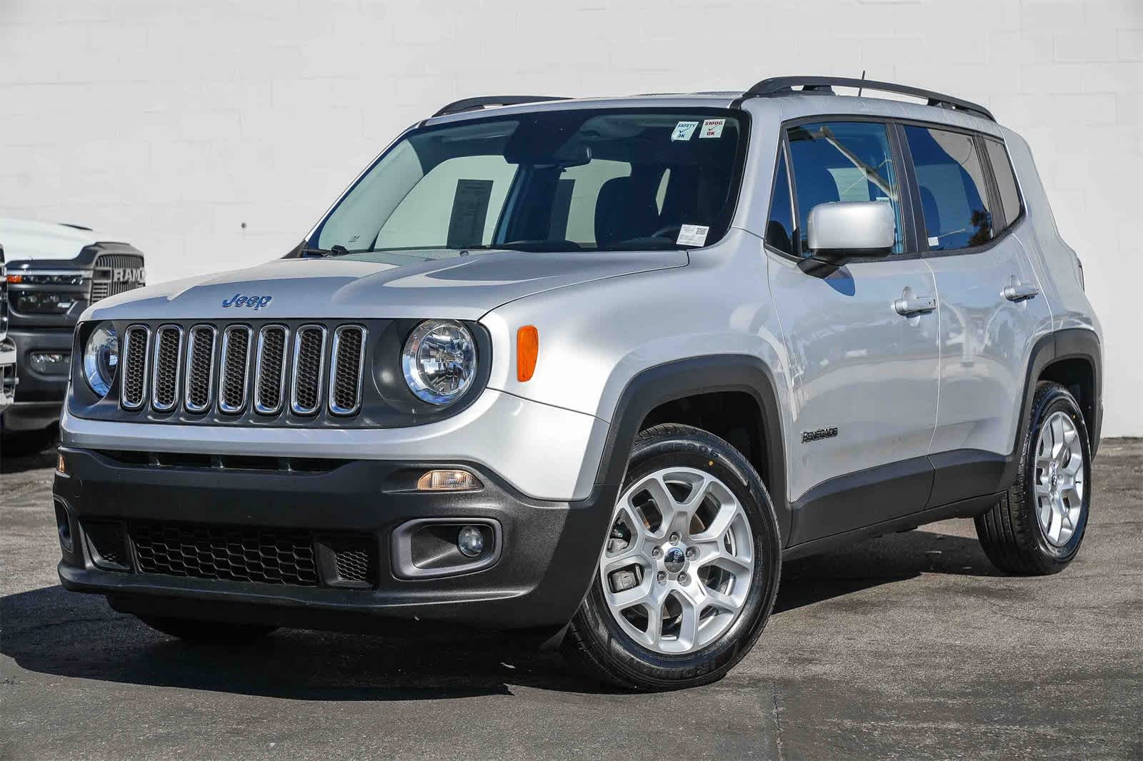 2016 Jeep Renegade Latitude -
                  Costa Mesa, CA