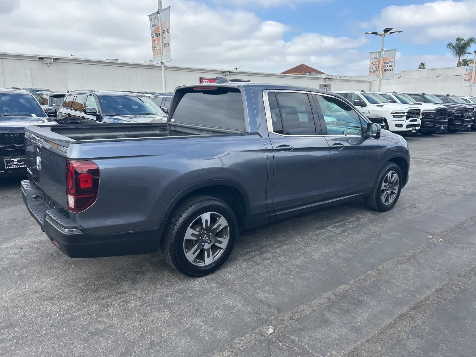 Thumbnail: 2017 Honda Ridgeline - 7