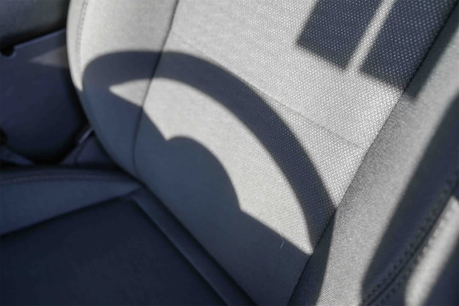 Thumbnail: 2021 Jeep Wrangler - 23