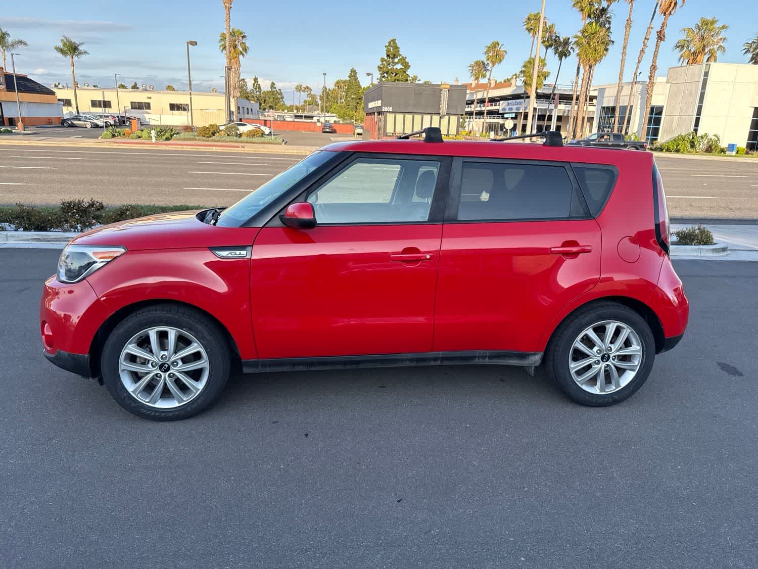 Thumbnail: 2018 Kia Soul - 24
