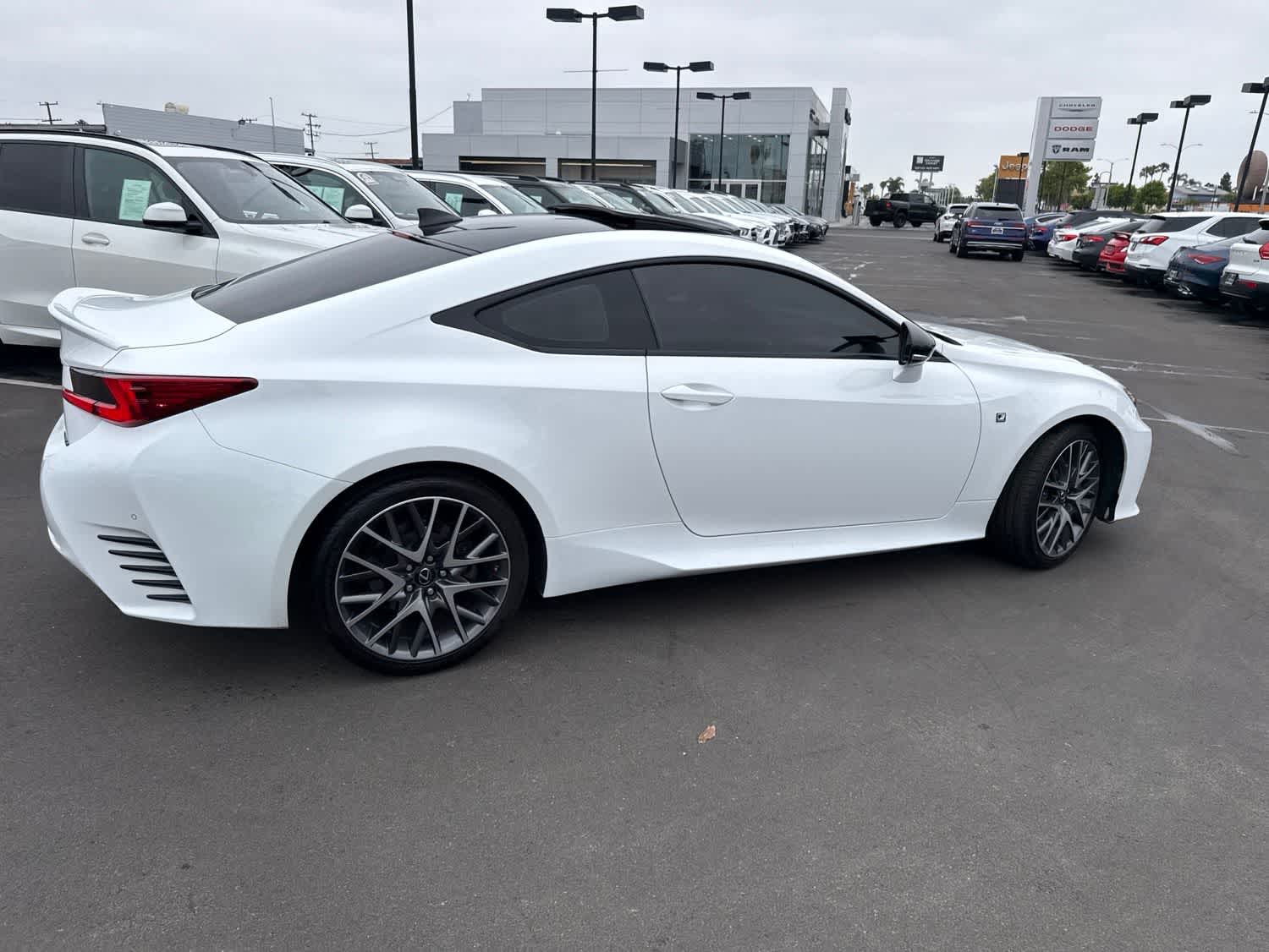 Thumbnail: 2016 Lexus RC - 15