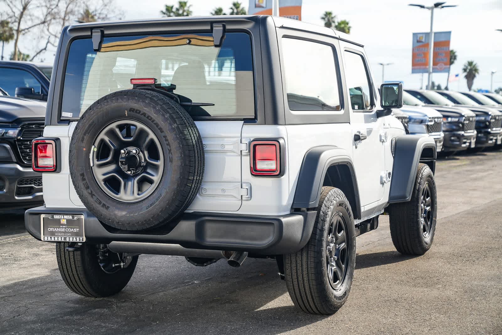 Thumbnail: 2026 Jeep Wrangler - 4