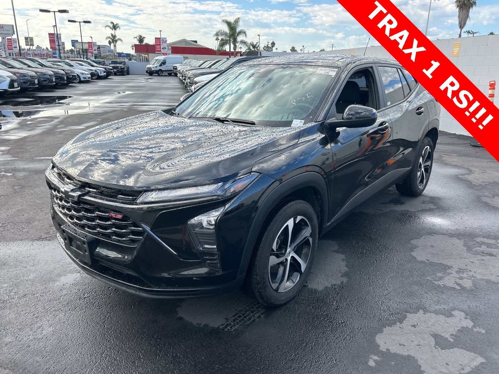 Thumbnail: 2024 Chevrolet Trax - 1