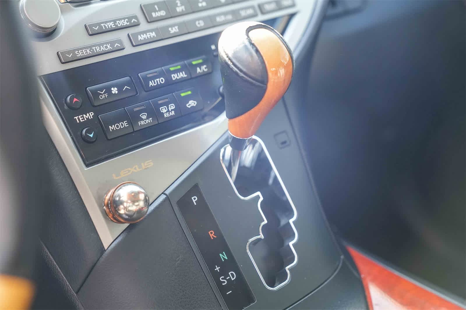 Thumbnail: 2012 Lexus RX - 17