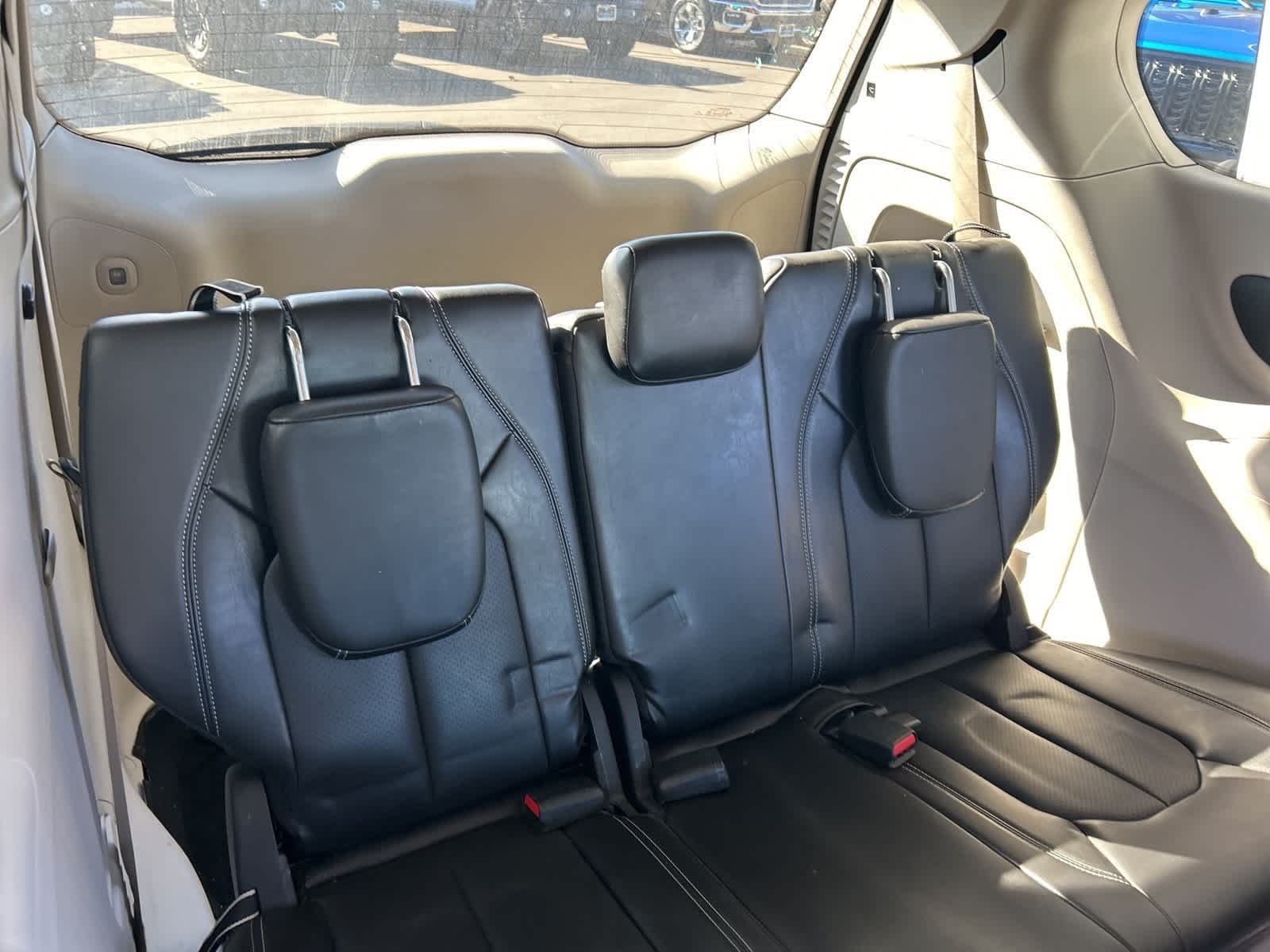 Thumbnail: 2024 Chrysler Pacifica - 24