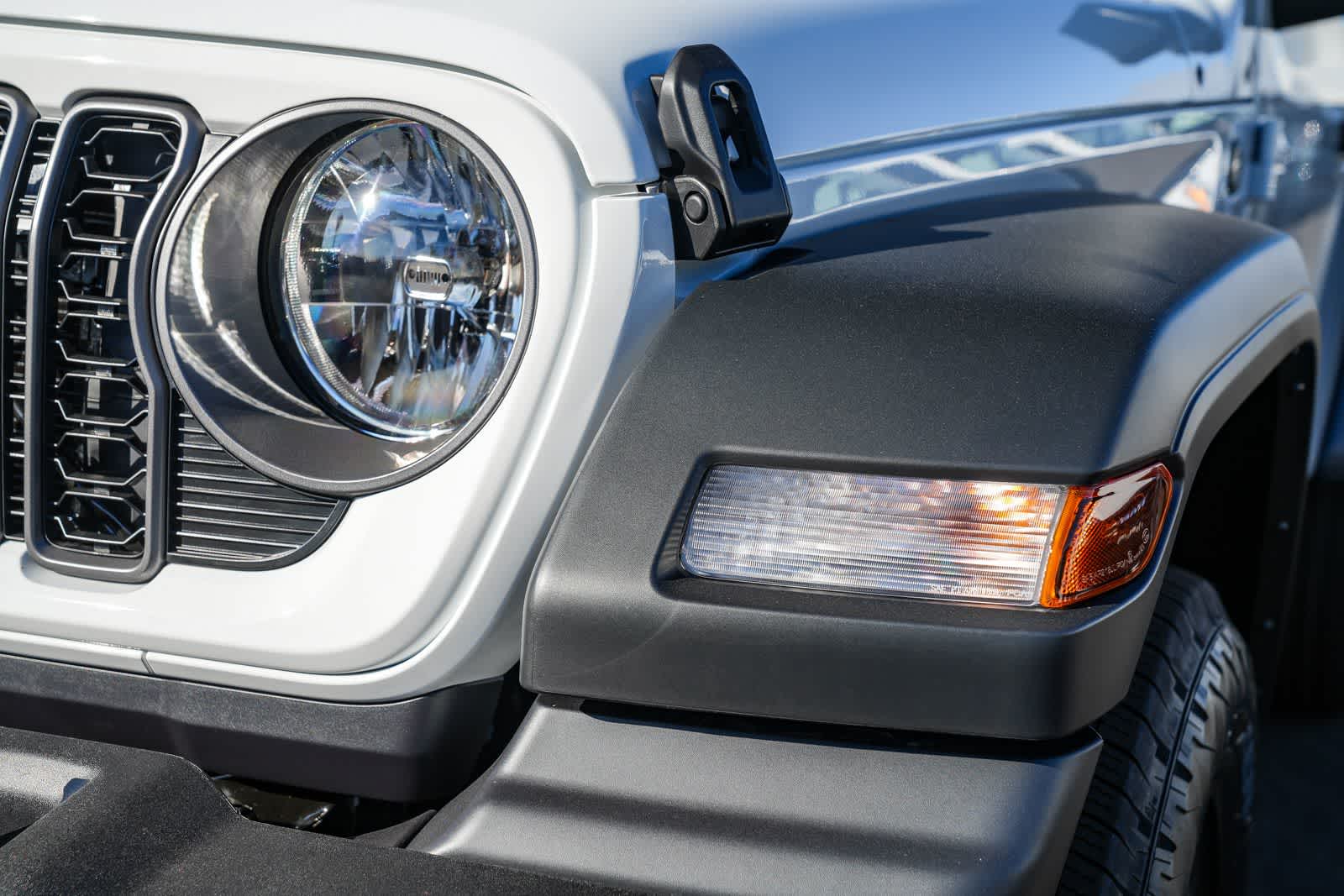 Thumbnail: 2026 Jeep Wrangler - 8