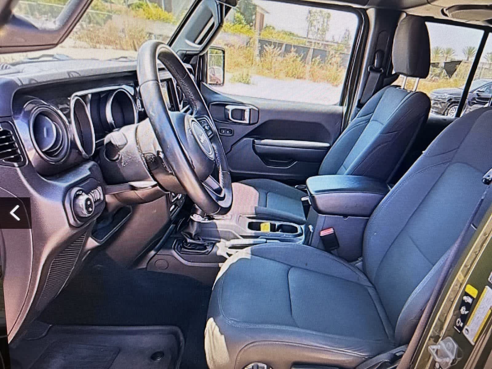 Thumbnail: 2022 Jeep Gladiator - 9