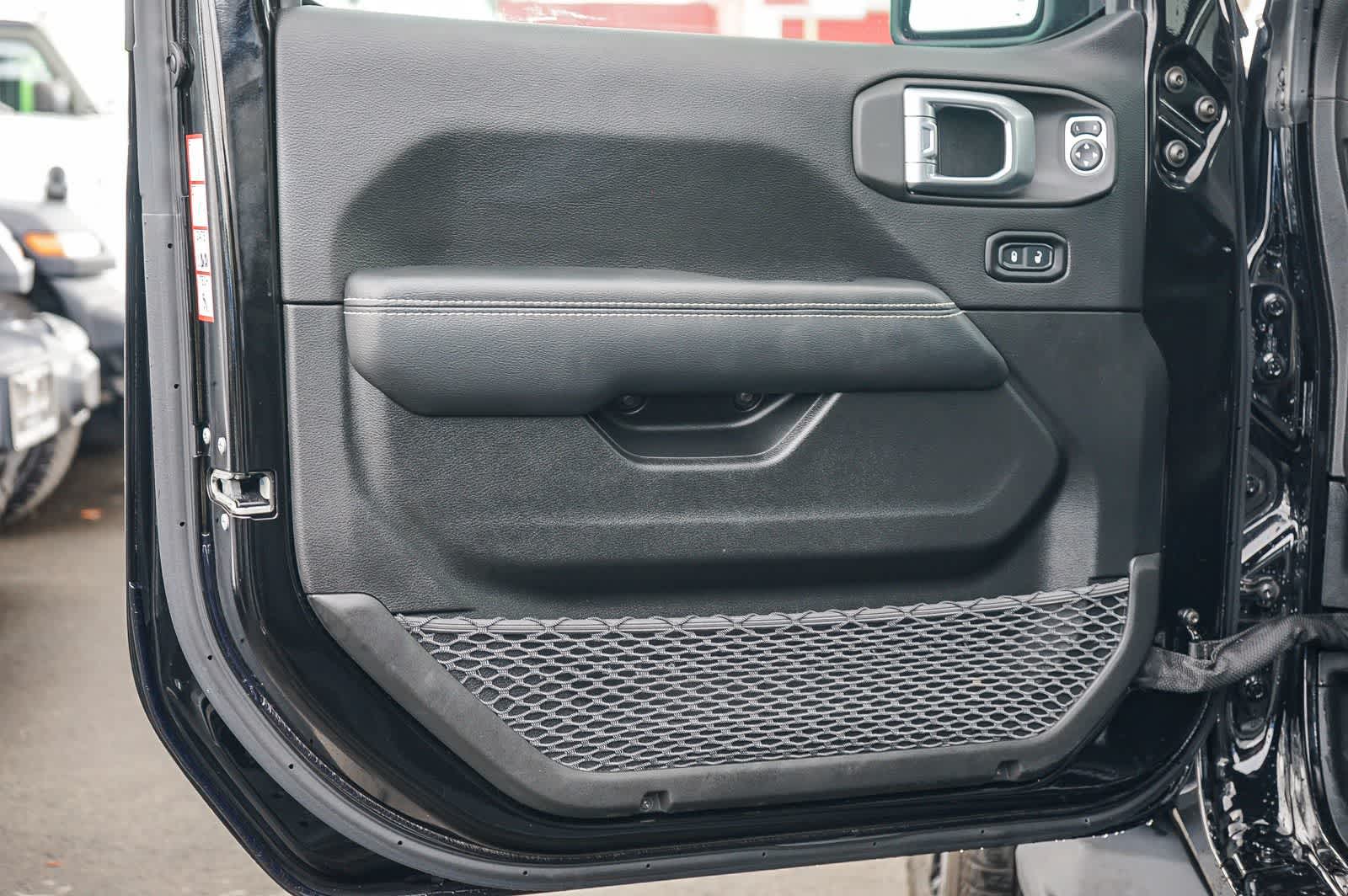 Thumbnail: 2023 Jeep Wrangler - 19