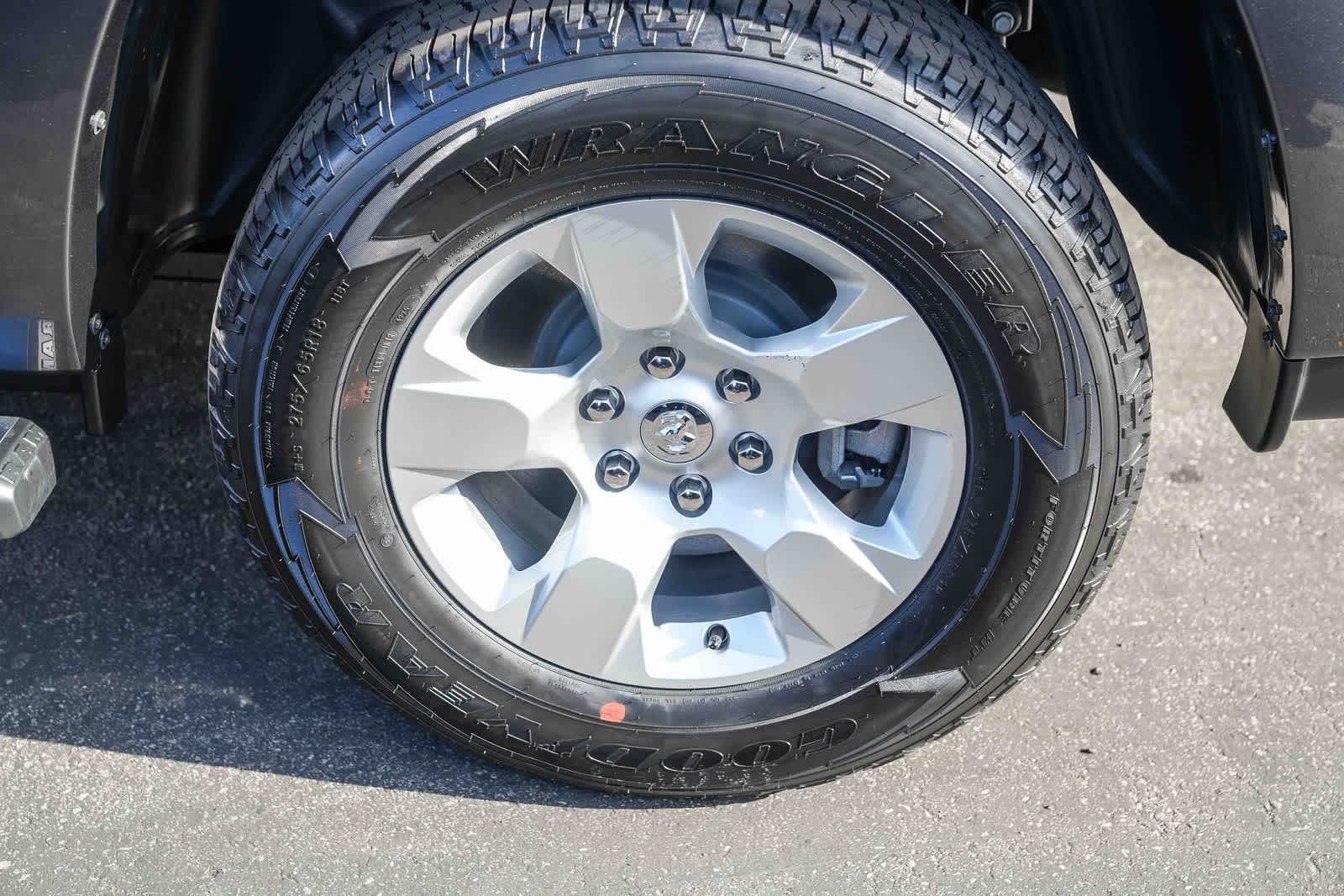 Thumbnail: 2026 RAM 1500 - 10