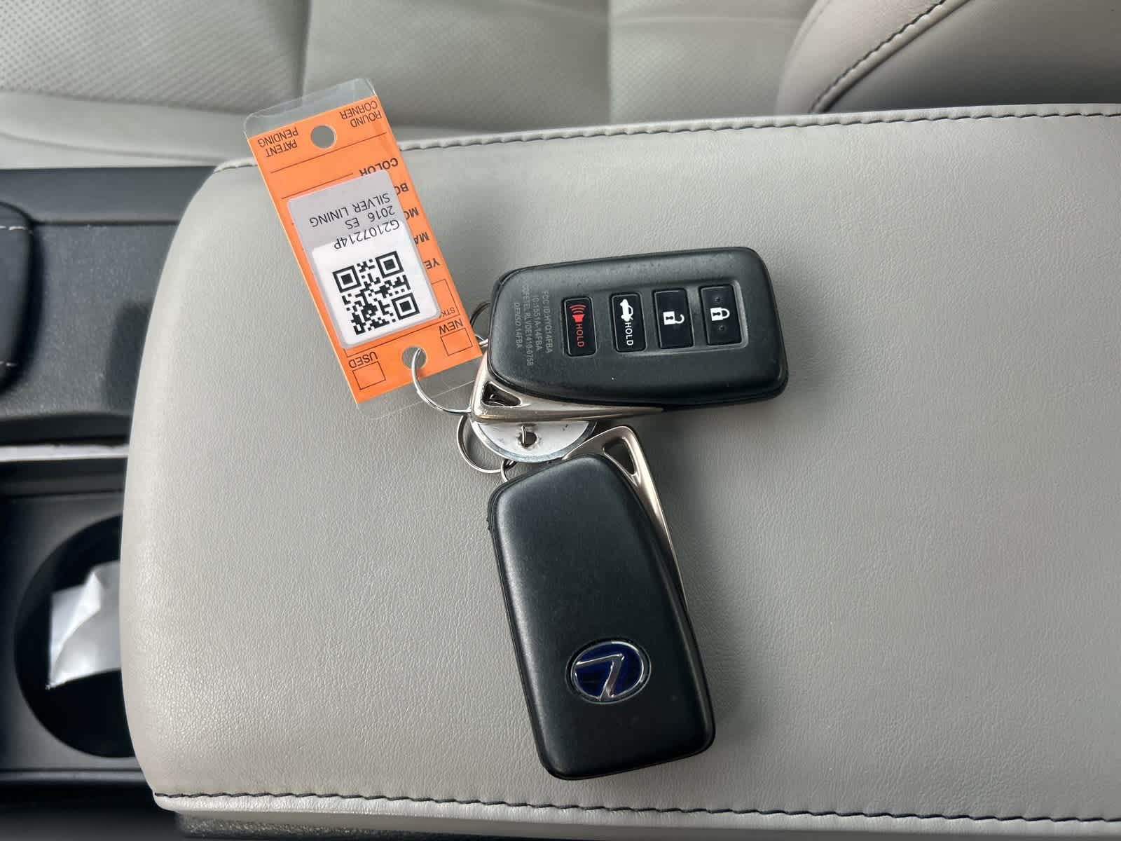 Thumbnail: 2016 Lexus ES - 40