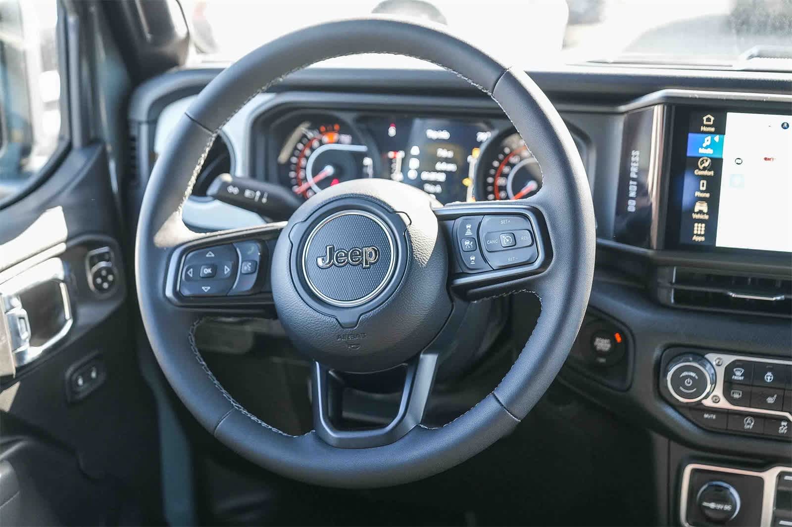 Thumbnail: 2026 Jeep Wrangler - 16