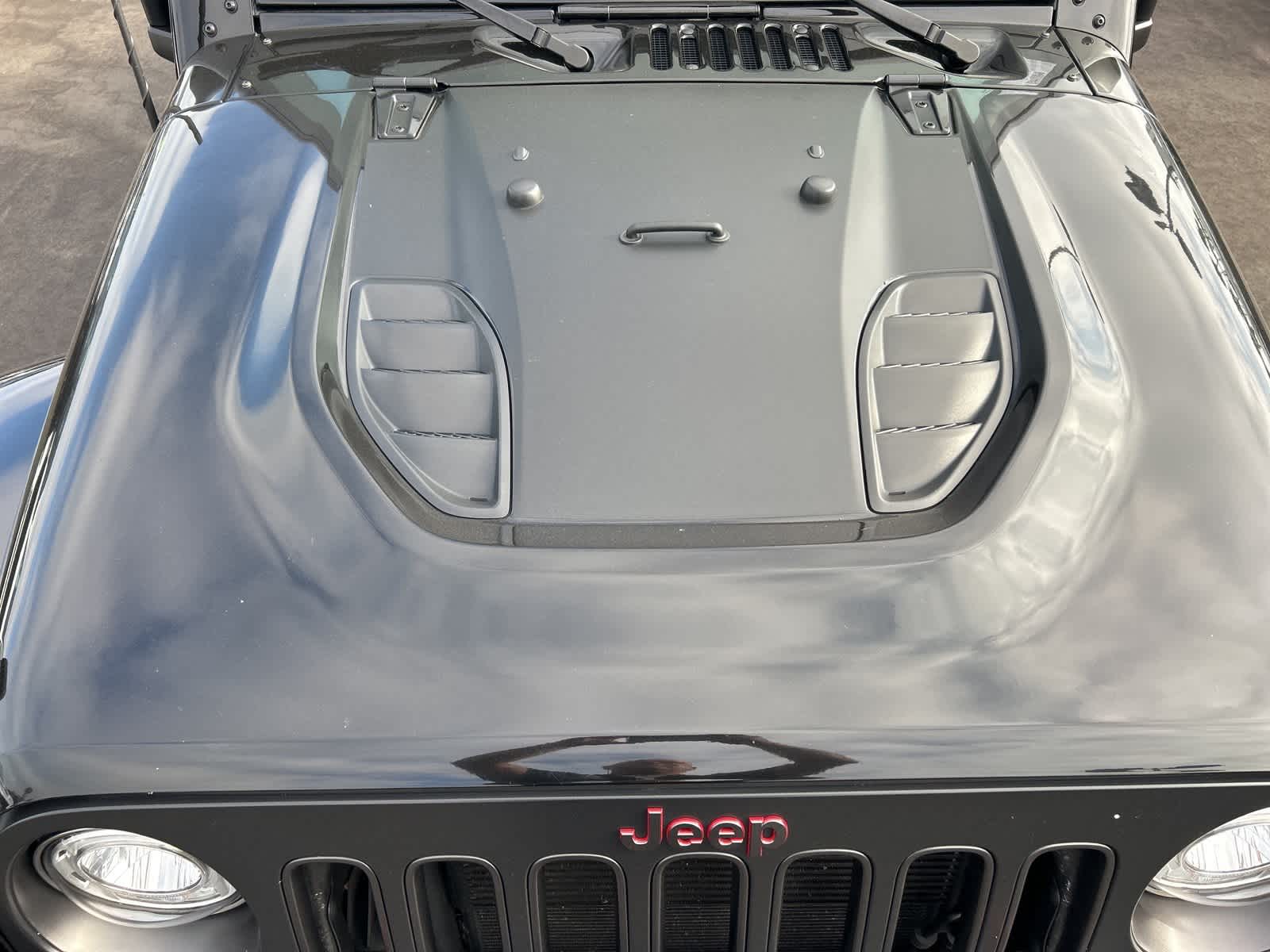 Thumbnail: 2017 Jeep Wrangler - 10