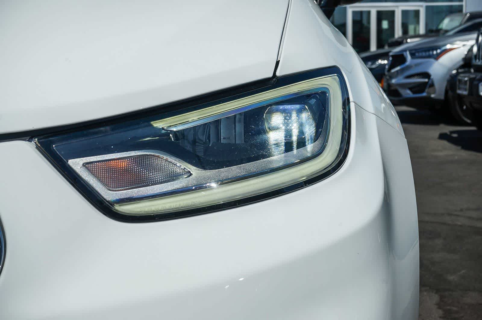 Thumbnail: 2024 Chrysler Pacifica - 8