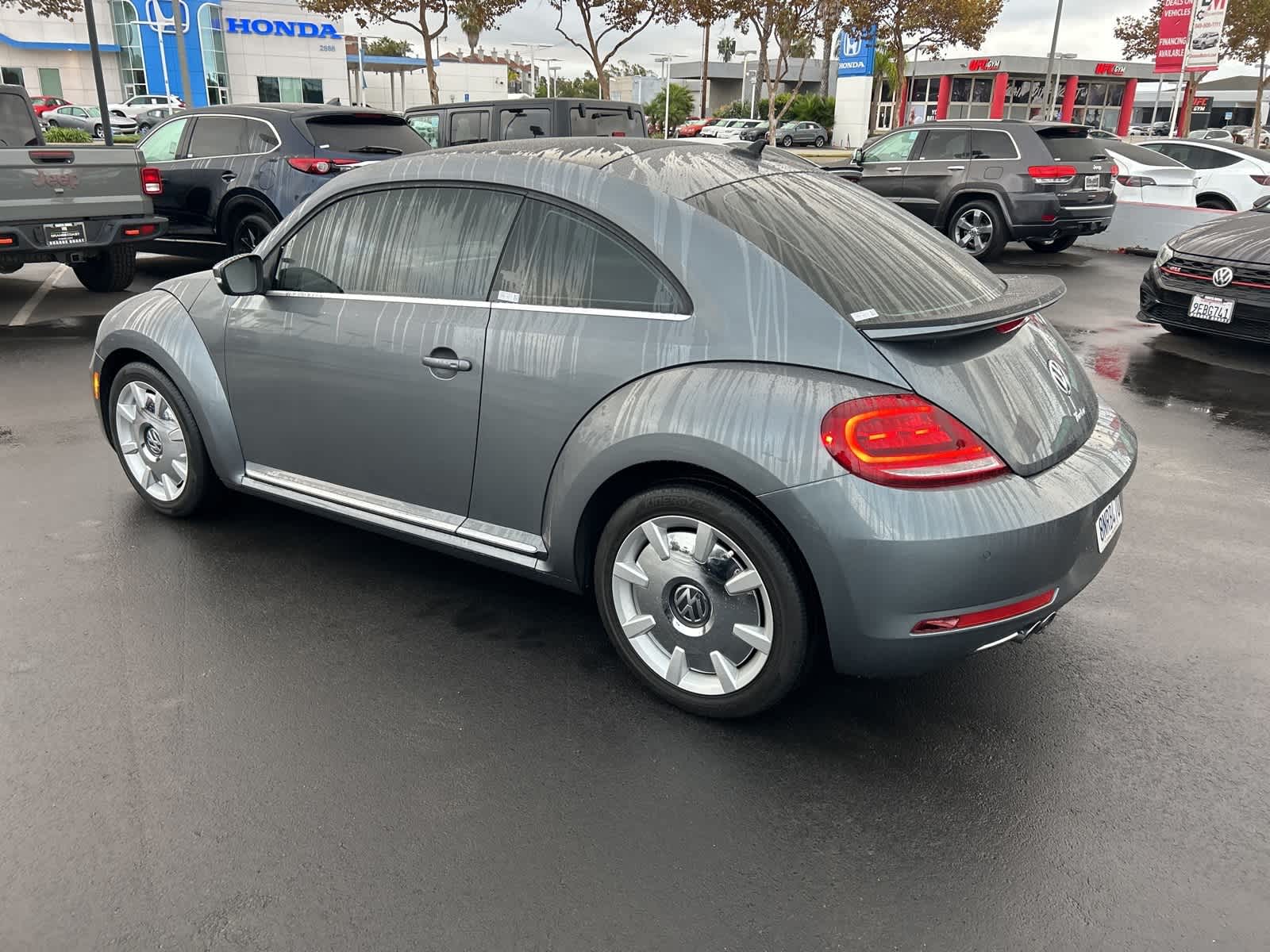 Thumbnail: 2019 Volkswagen Beetle - 4