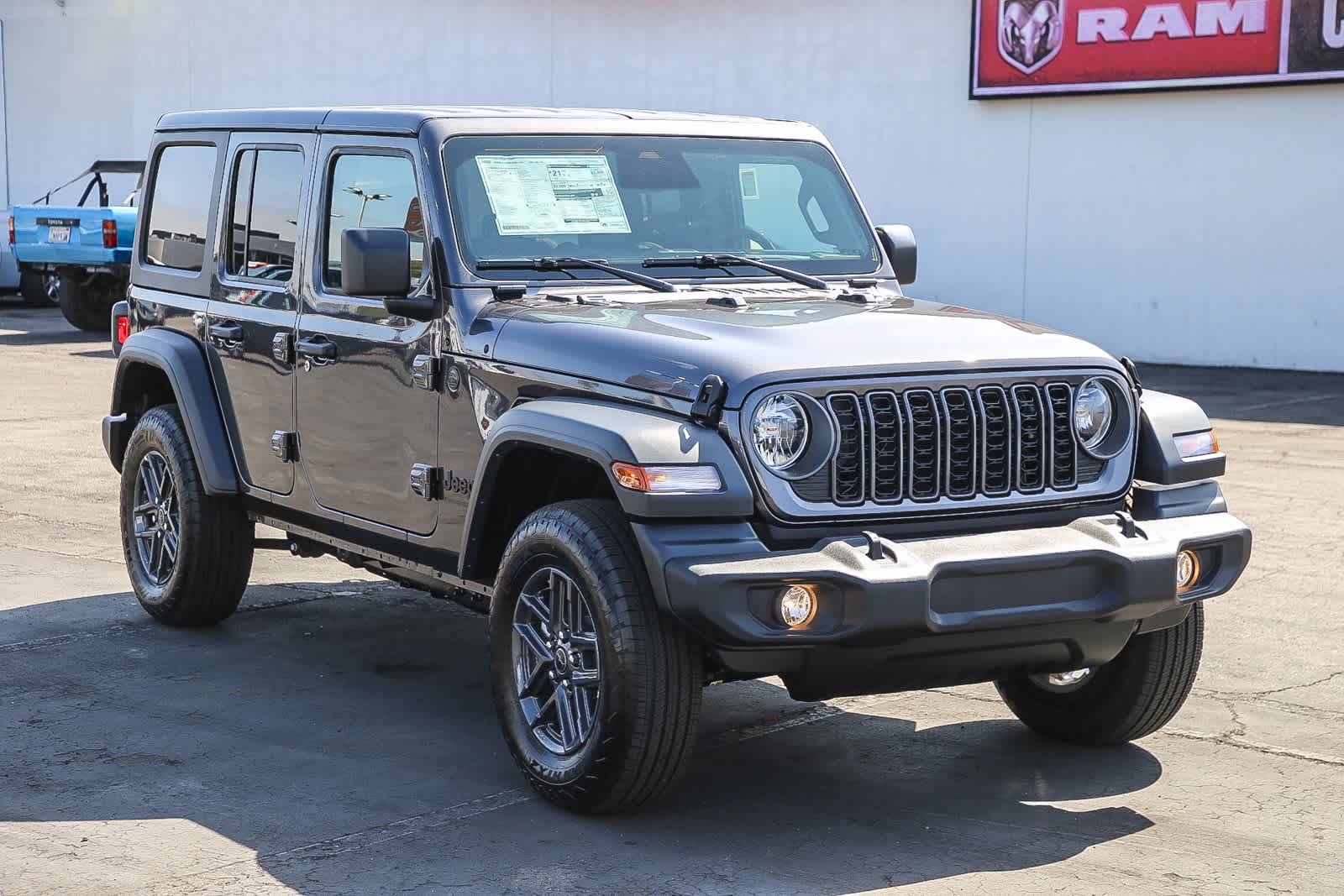 Thumbnail: 2025 Jeep Wrangler - 3