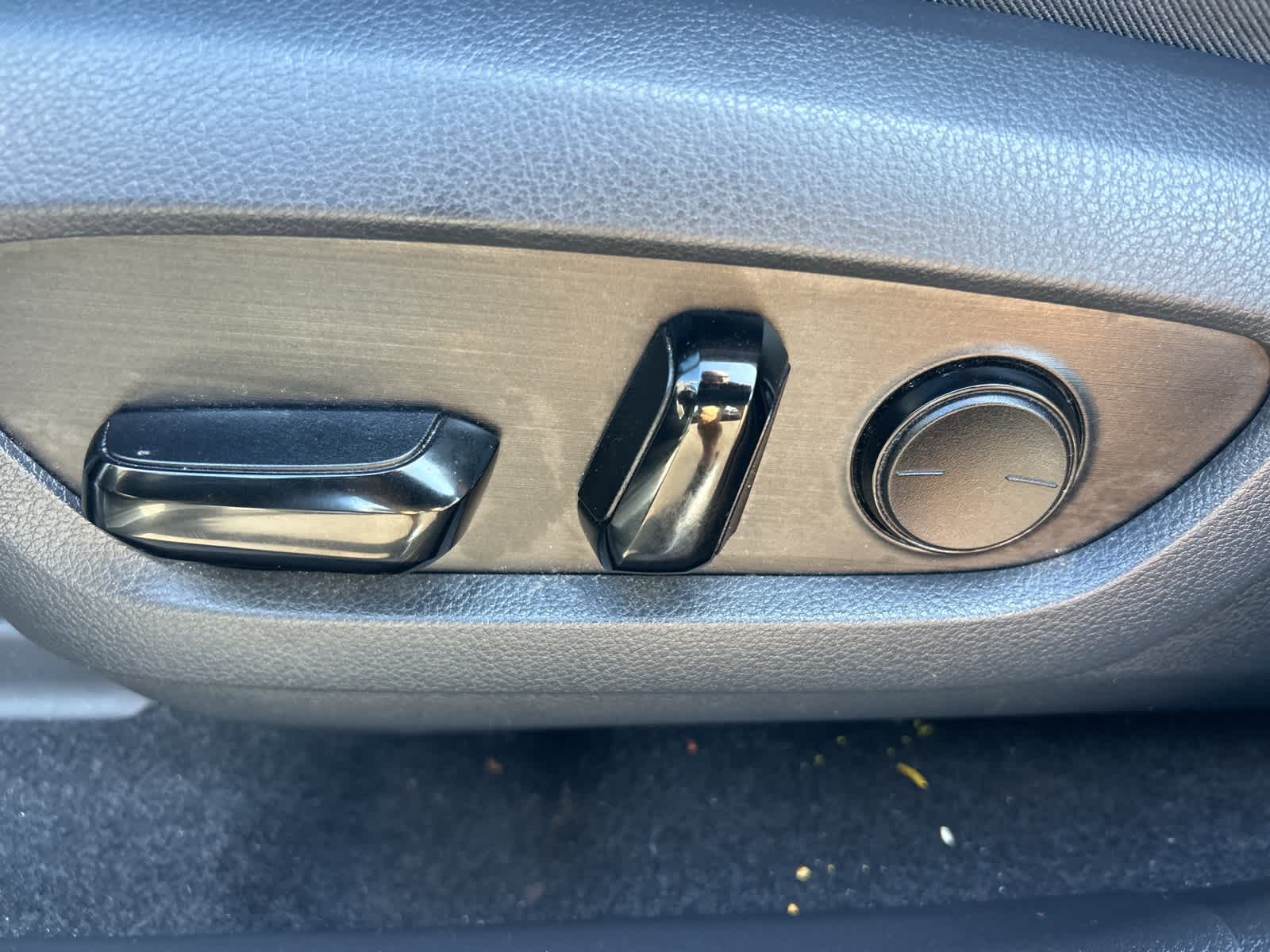 Thumbnail: 2023 Lexus NX - 27