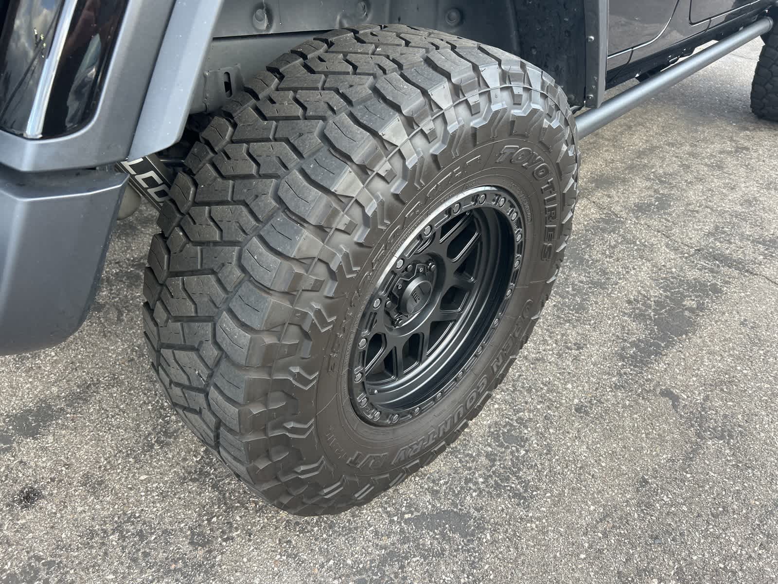 Thumbnail: 2023 Jeep Wrangler - 27