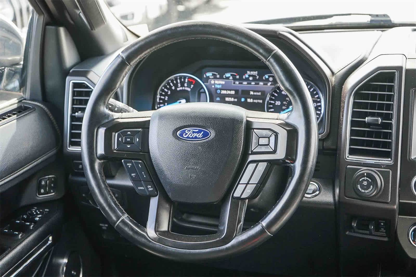 Thumbnail: 2020 Ford Expedition - 14