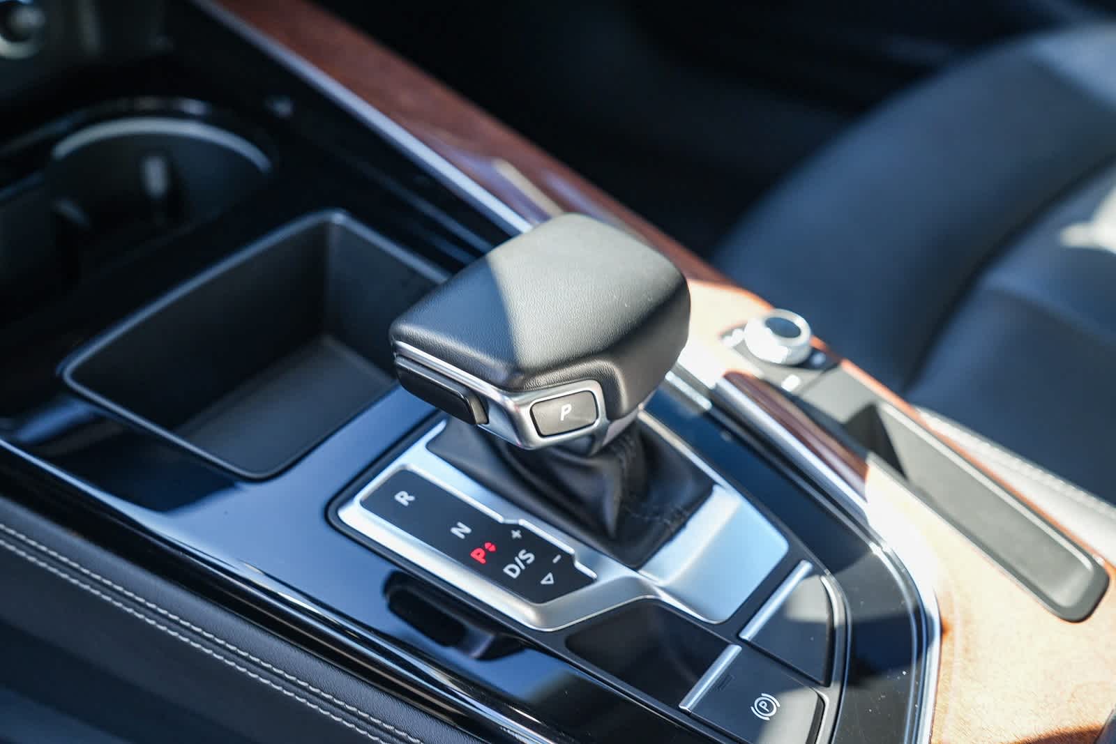 Thumbnail: 2022 Audi A4 - 13