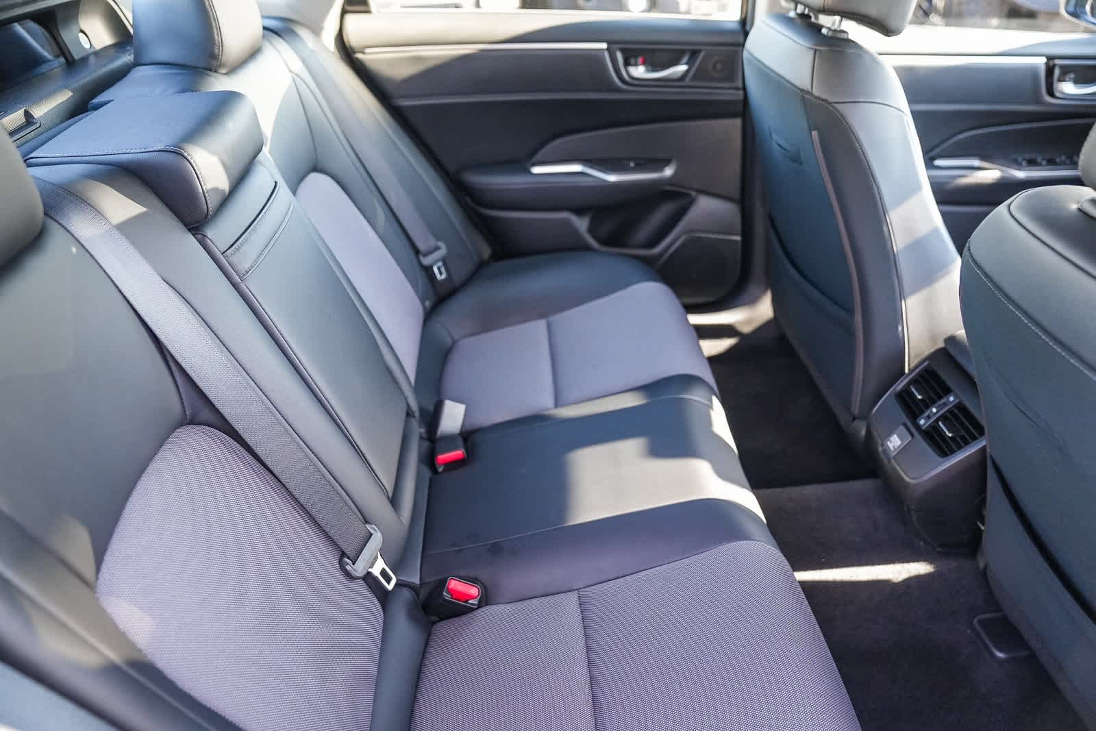 Thumbnail: 2018 Honda Clarity - 17