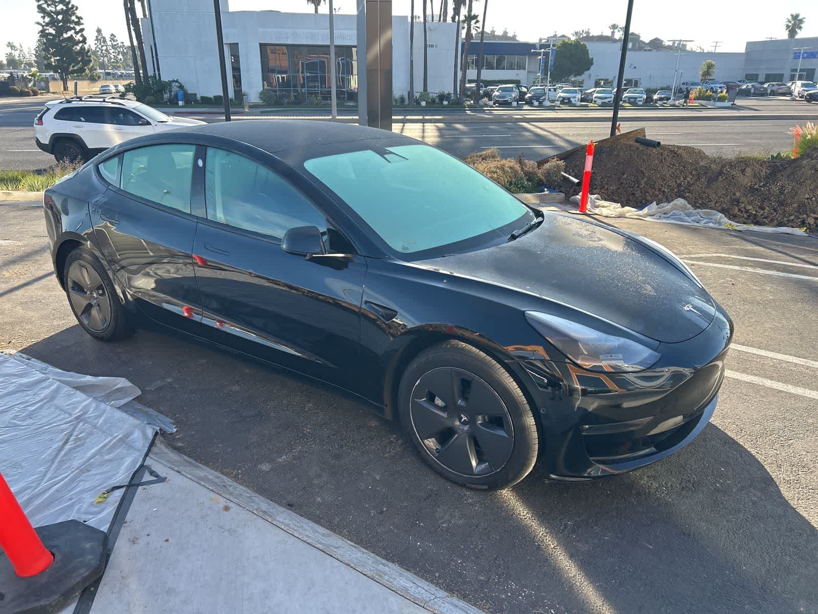 Thumbnail: 2022 Tesla Model 3 - 7