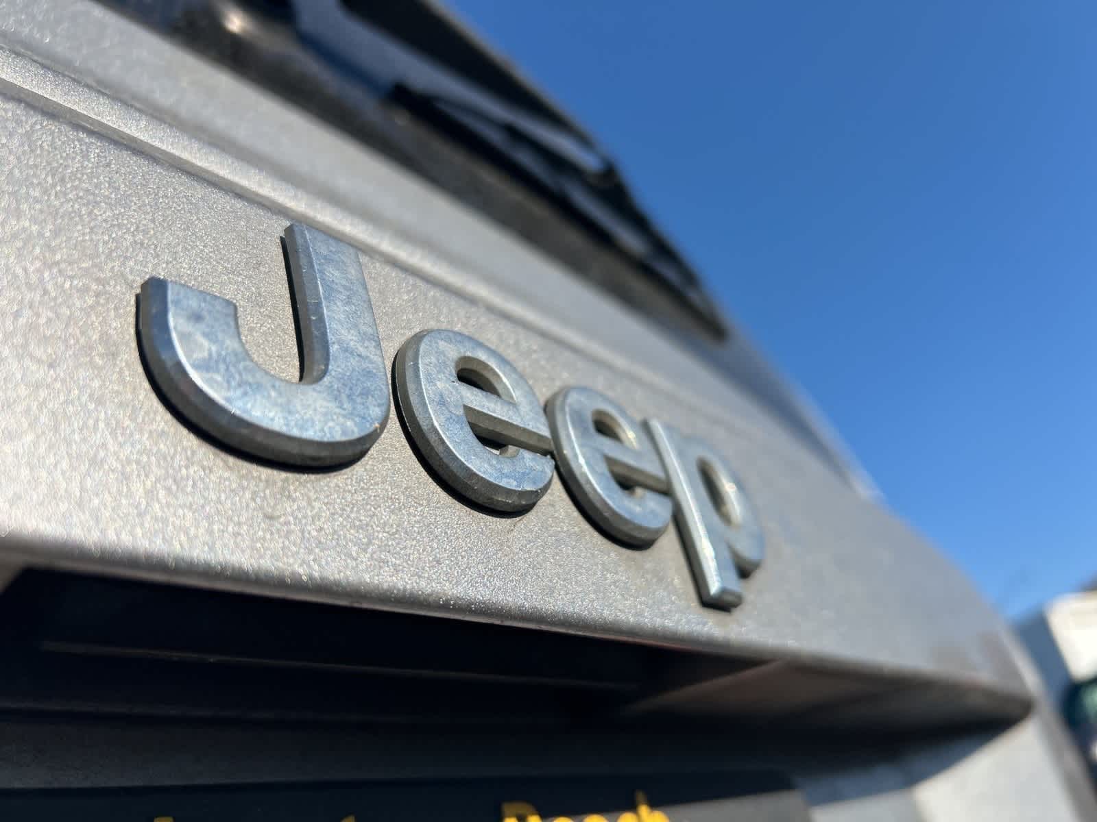 Thumbnail: 2015 Jeep Patriot - 13