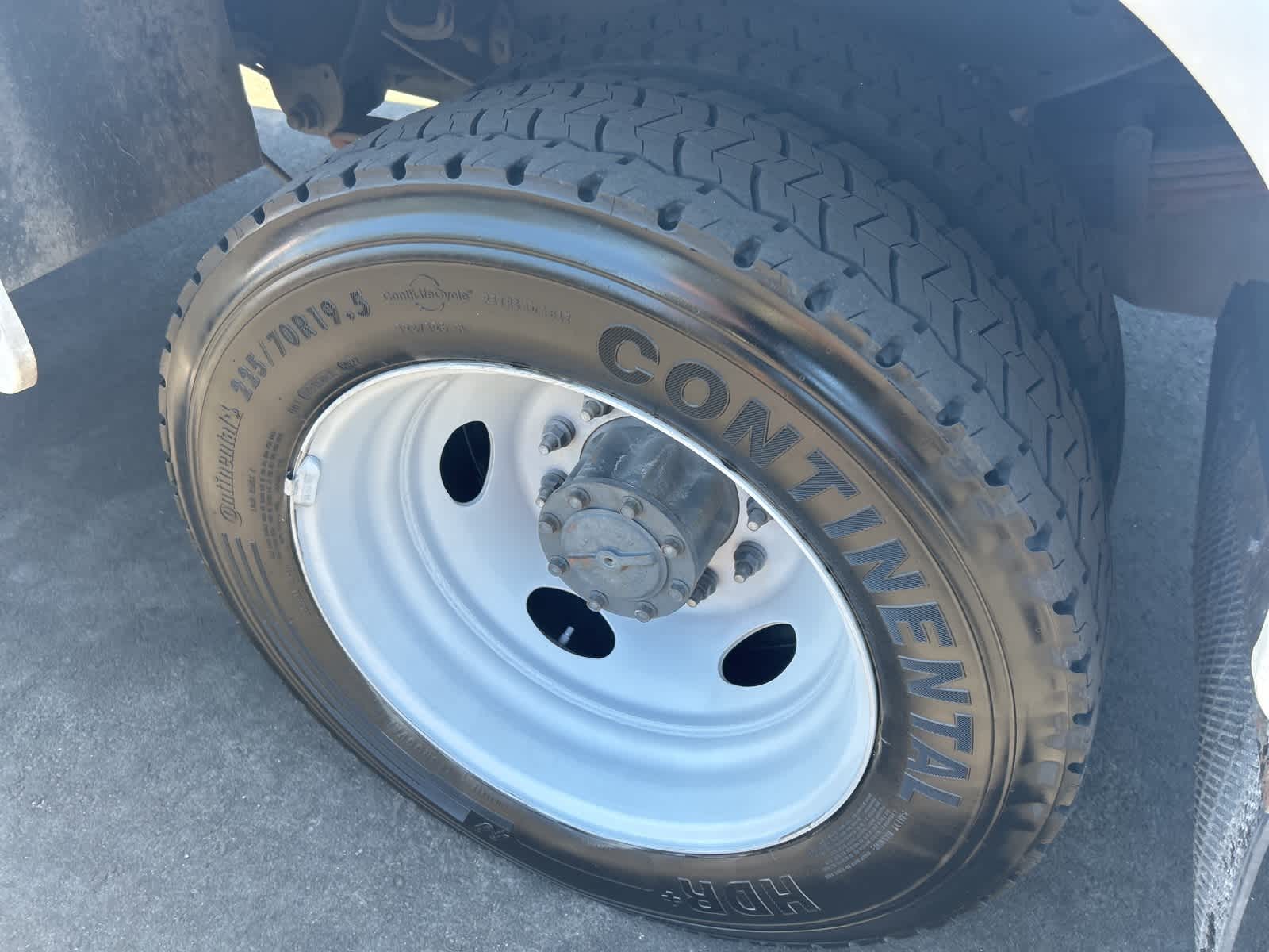 Thumbnail: 2019 Ford F-550 - 15