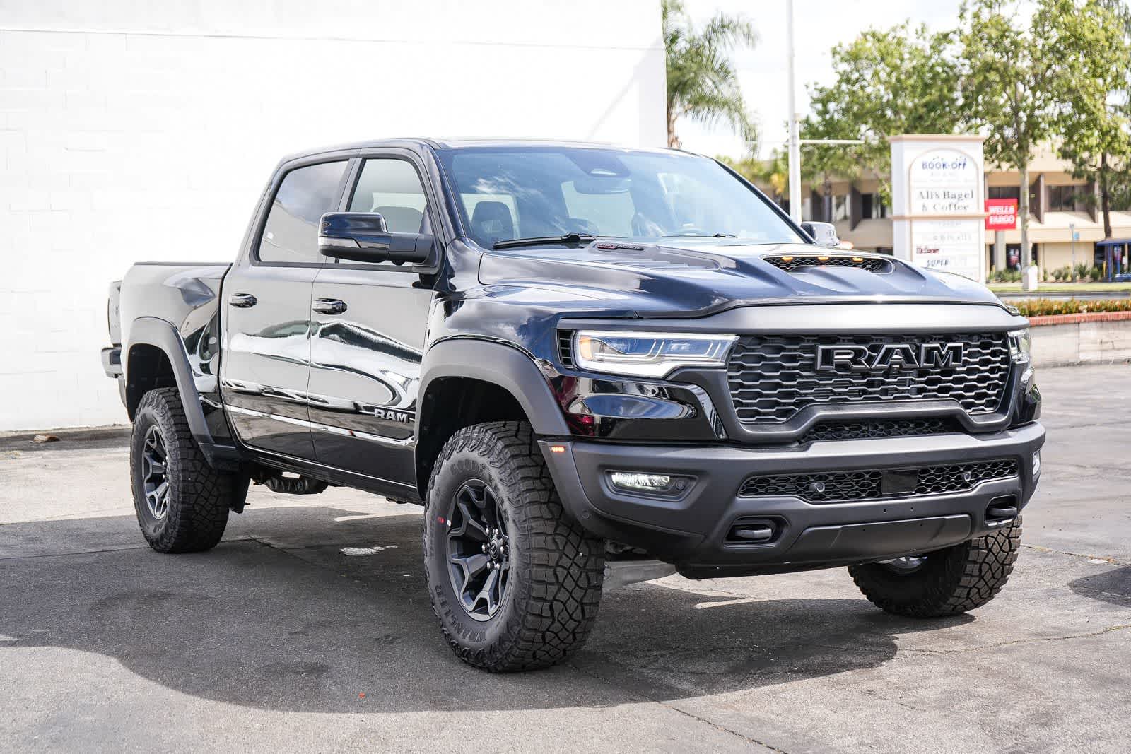 Thumbnail: 2026 RAM 1500 - 3