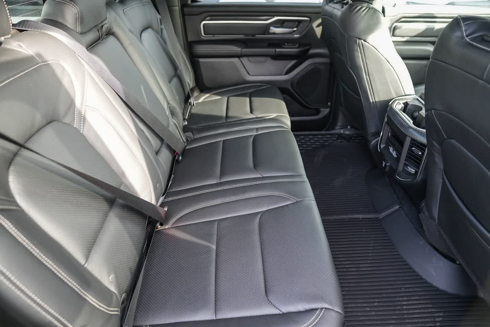 Thumbnail: 2026 RAM 1500 - 18