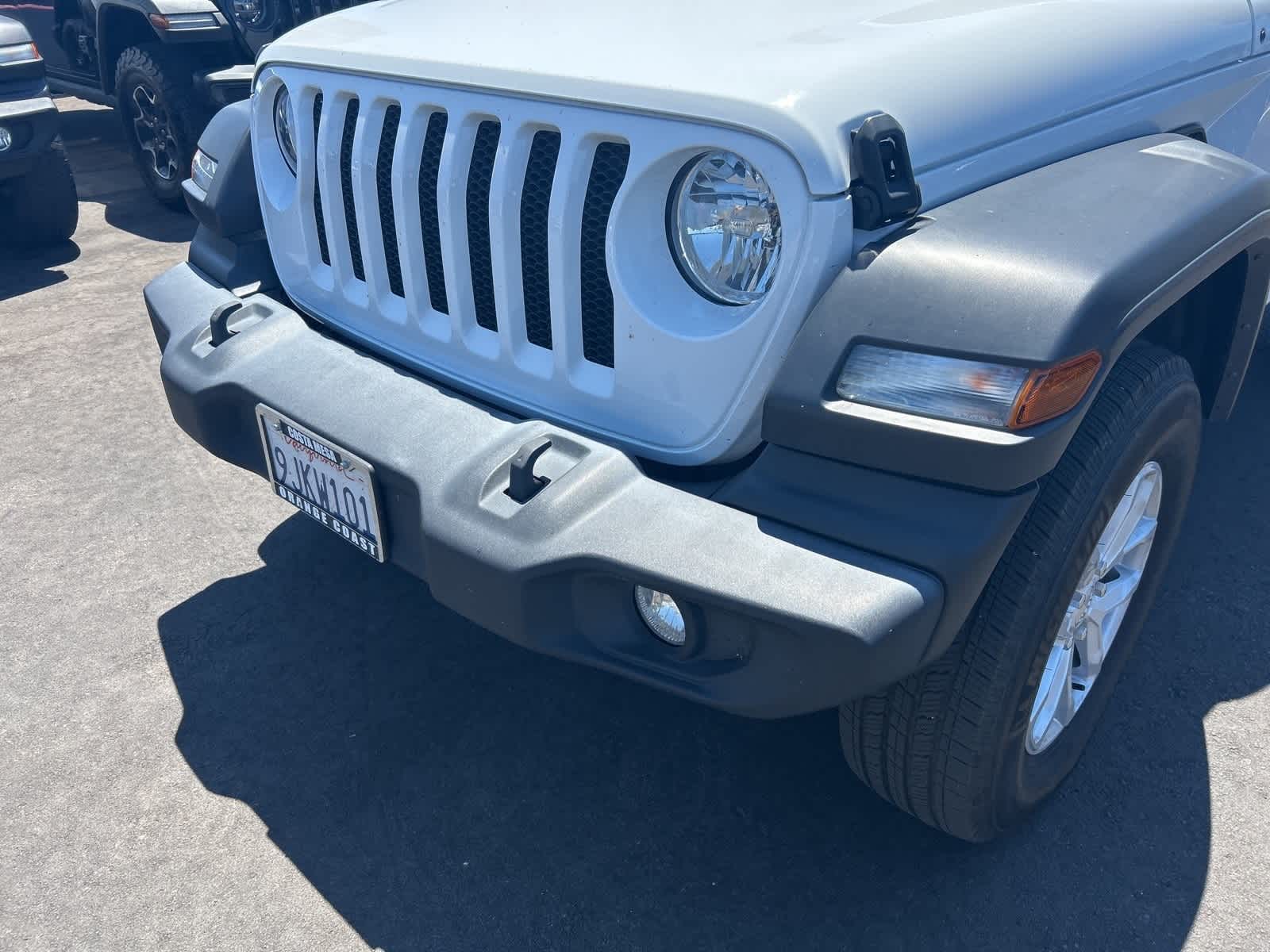 Thumbnail: 2023 Jeep Wrangler - 10