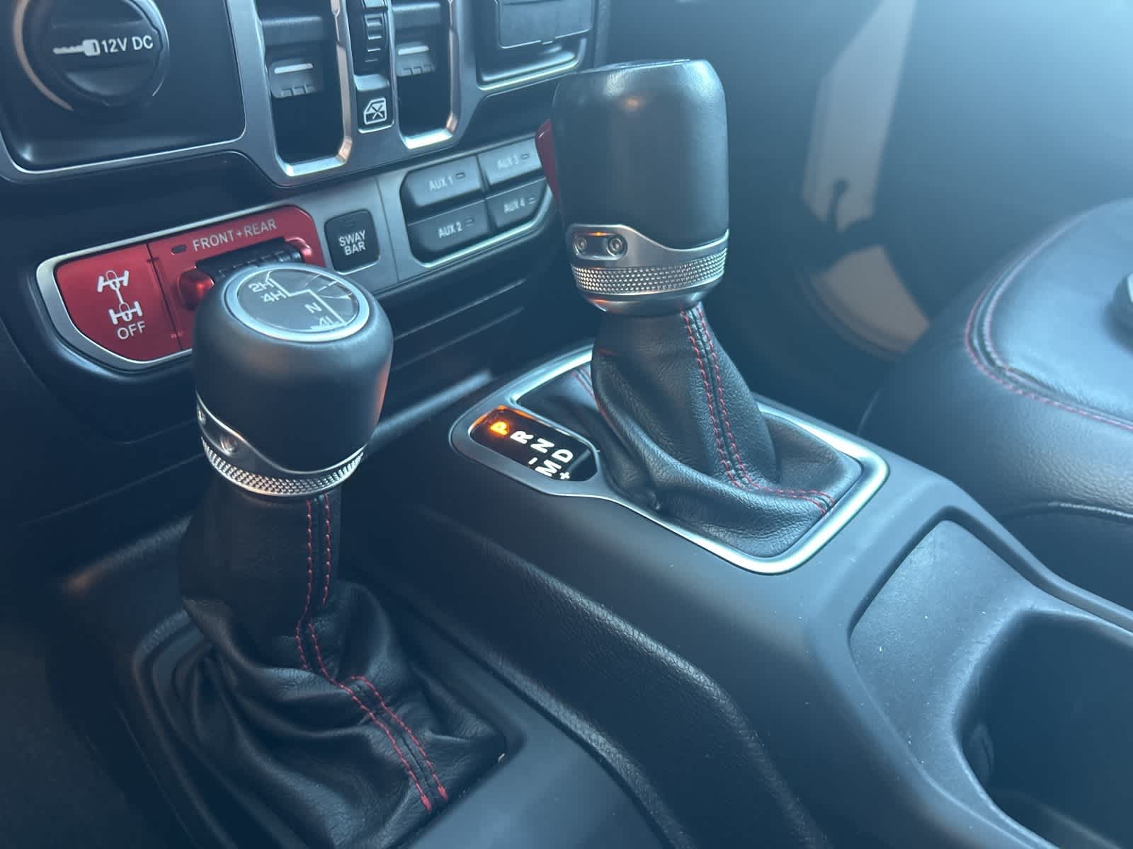 Thumbnail: 2019 Jeep Wrangler - 51