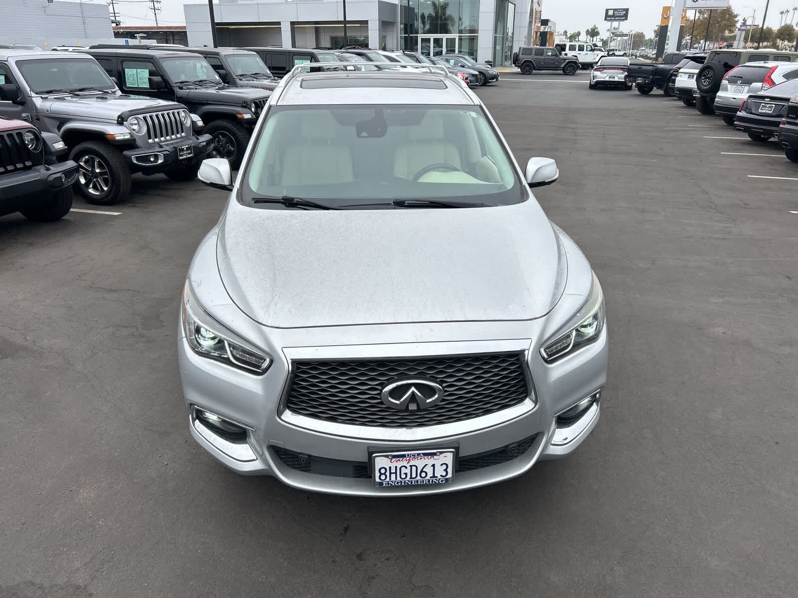 Thumbnail: 2019 INFINITI QX60 - 9