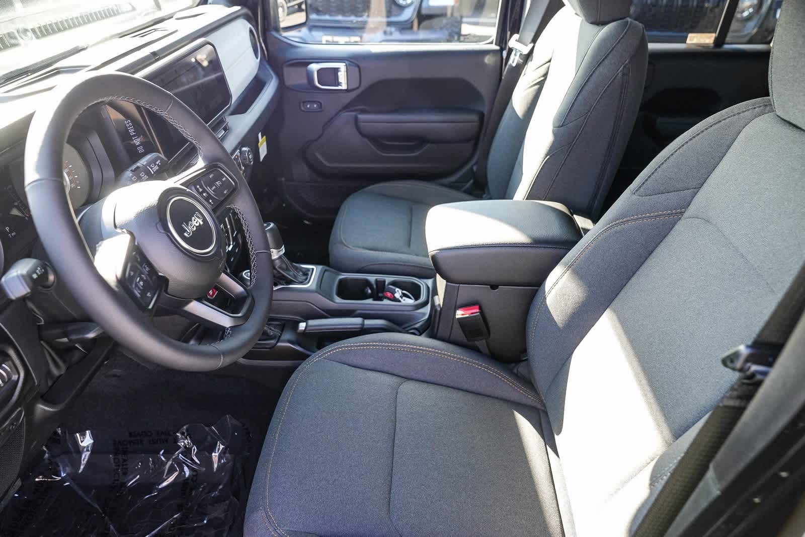 Thumbnail: 2026 Jeep Wrangler - 19