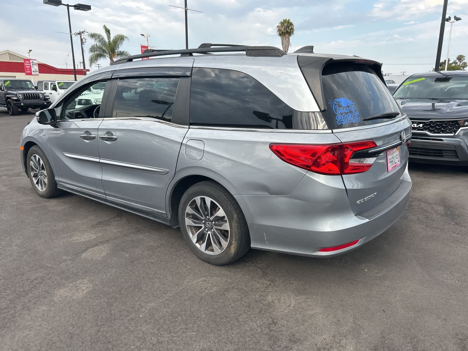 Thumbnail: 2021 Honda Odyssey - 3