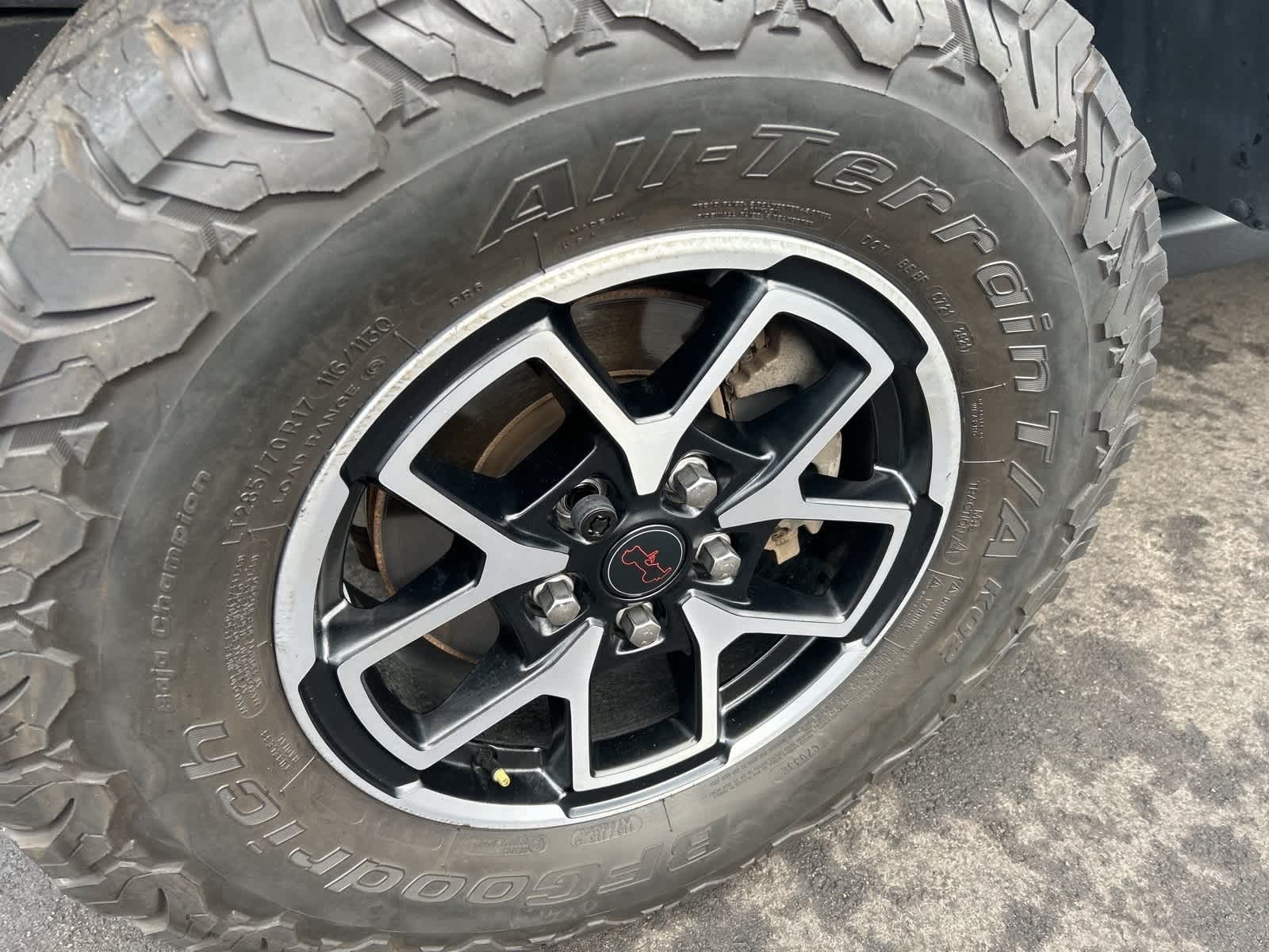 Thumbnail: 2019 Jeep Wrangler - 12