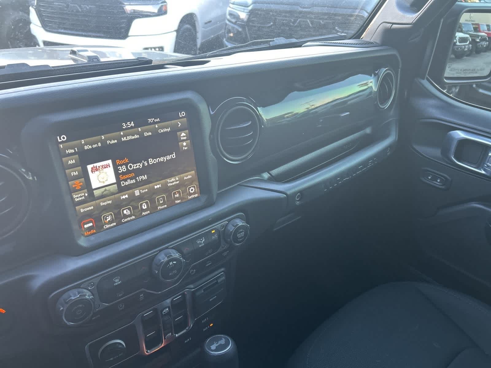 Thumbnail: 2021 Jeep Wrangler - 48