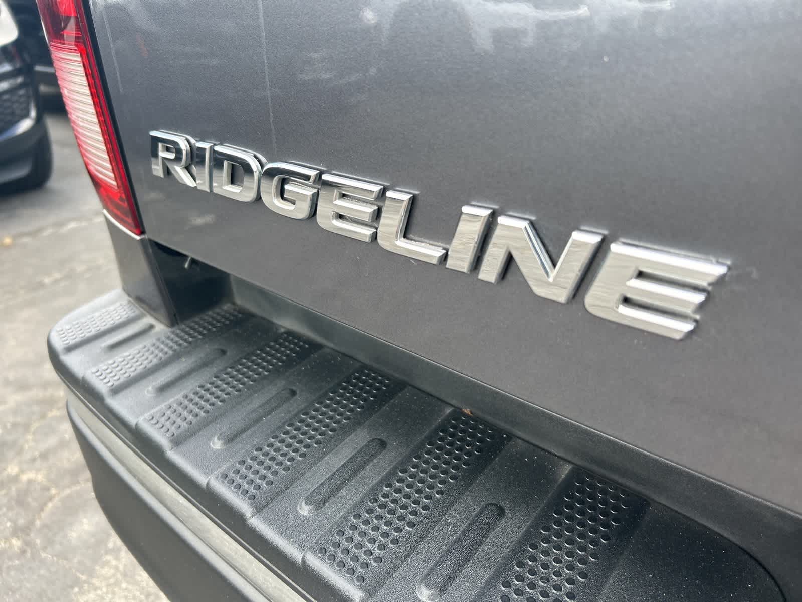 Thumbnail: 2017 Honda Ridgeline - 16