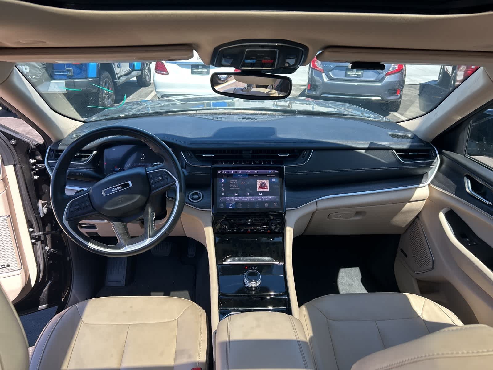 Thumbnail: 2021 Jeep Grand Cherokee L - 34