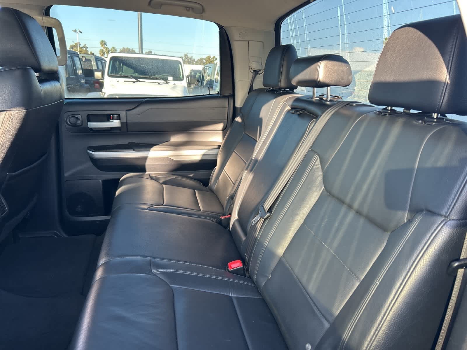 Thumbnail: 2016 Toyota Tundra - 25