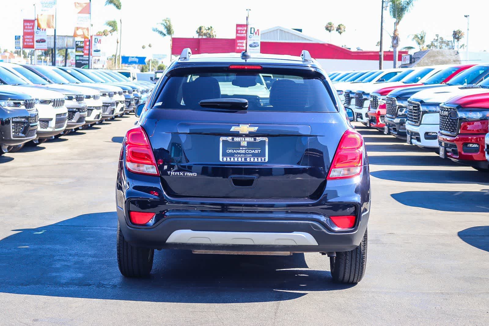 Thumbnail: 2022 Chevrolet Trax - 5
