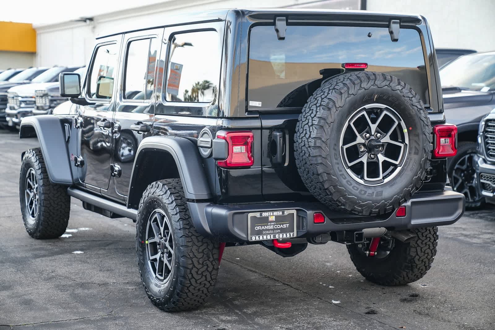 Thumbnail: 2026 Jeep Wrangler - 6