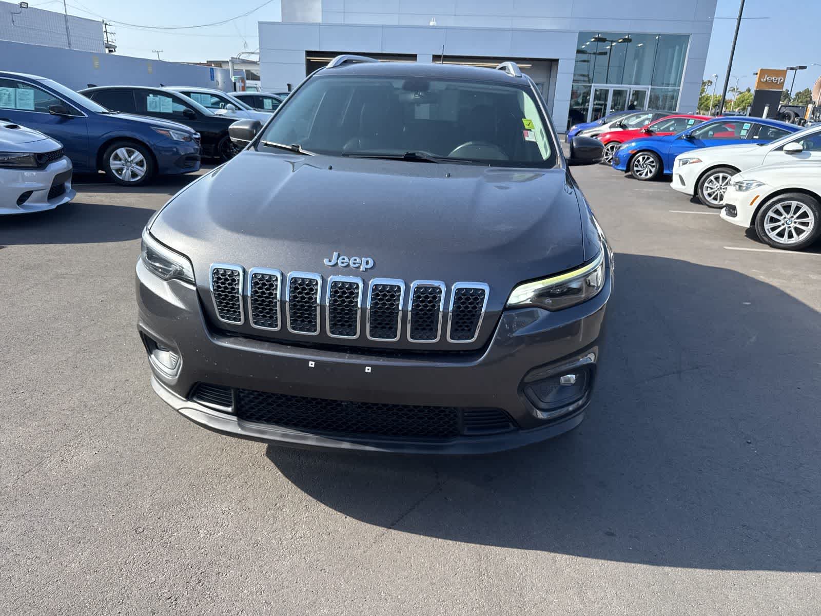 Thumbnail: 2019 Jeep Cherokee - 4