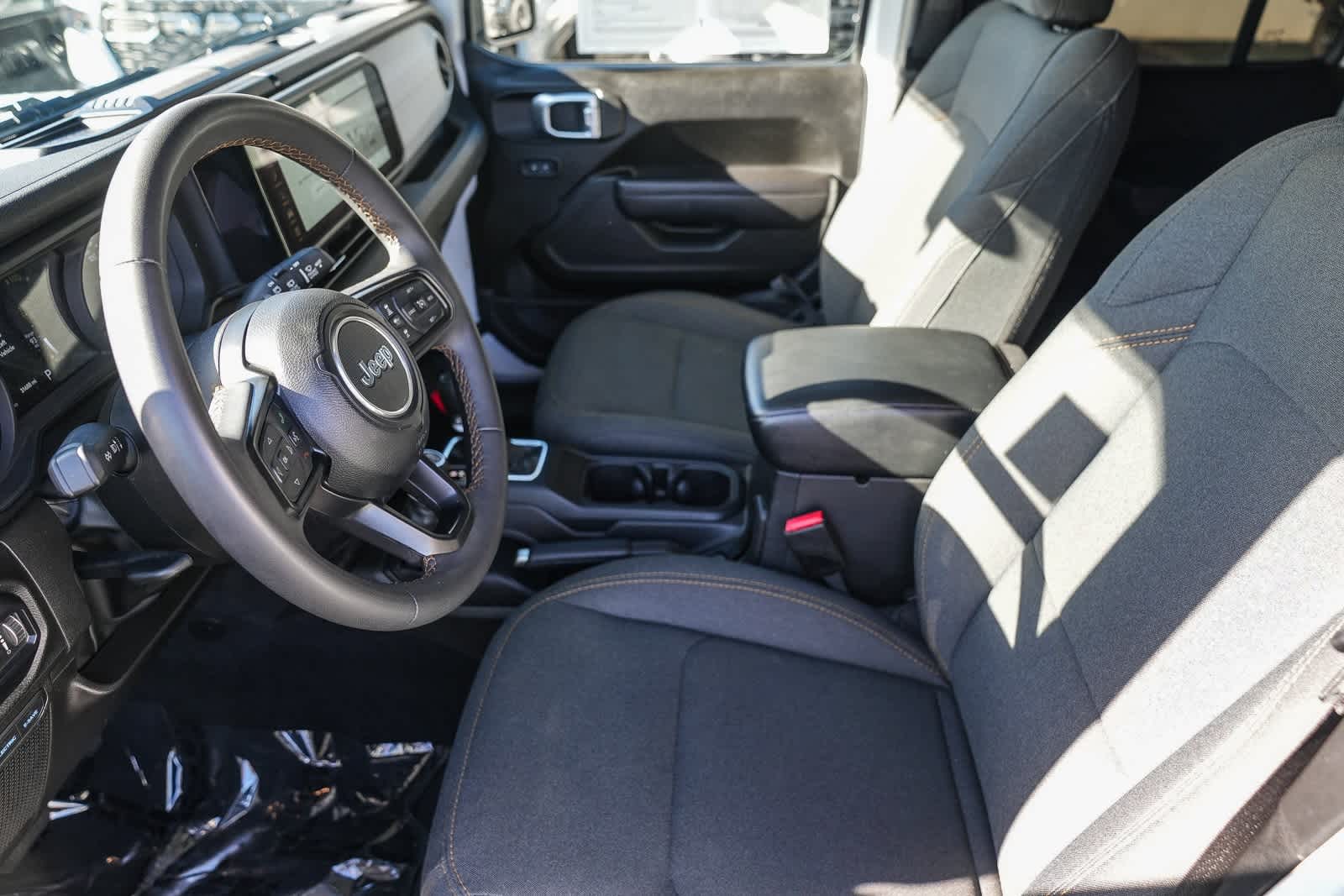 Thumbnail: 2024 Jeep Wrangler - 17