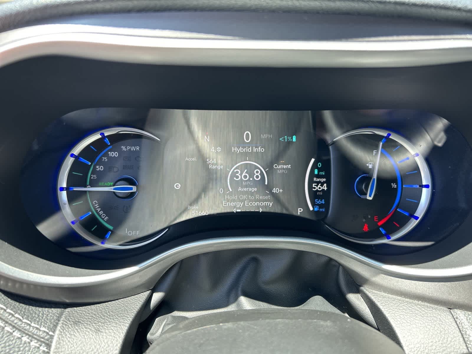 Thumbnail: 2022 Chrysler Pacifica - 32