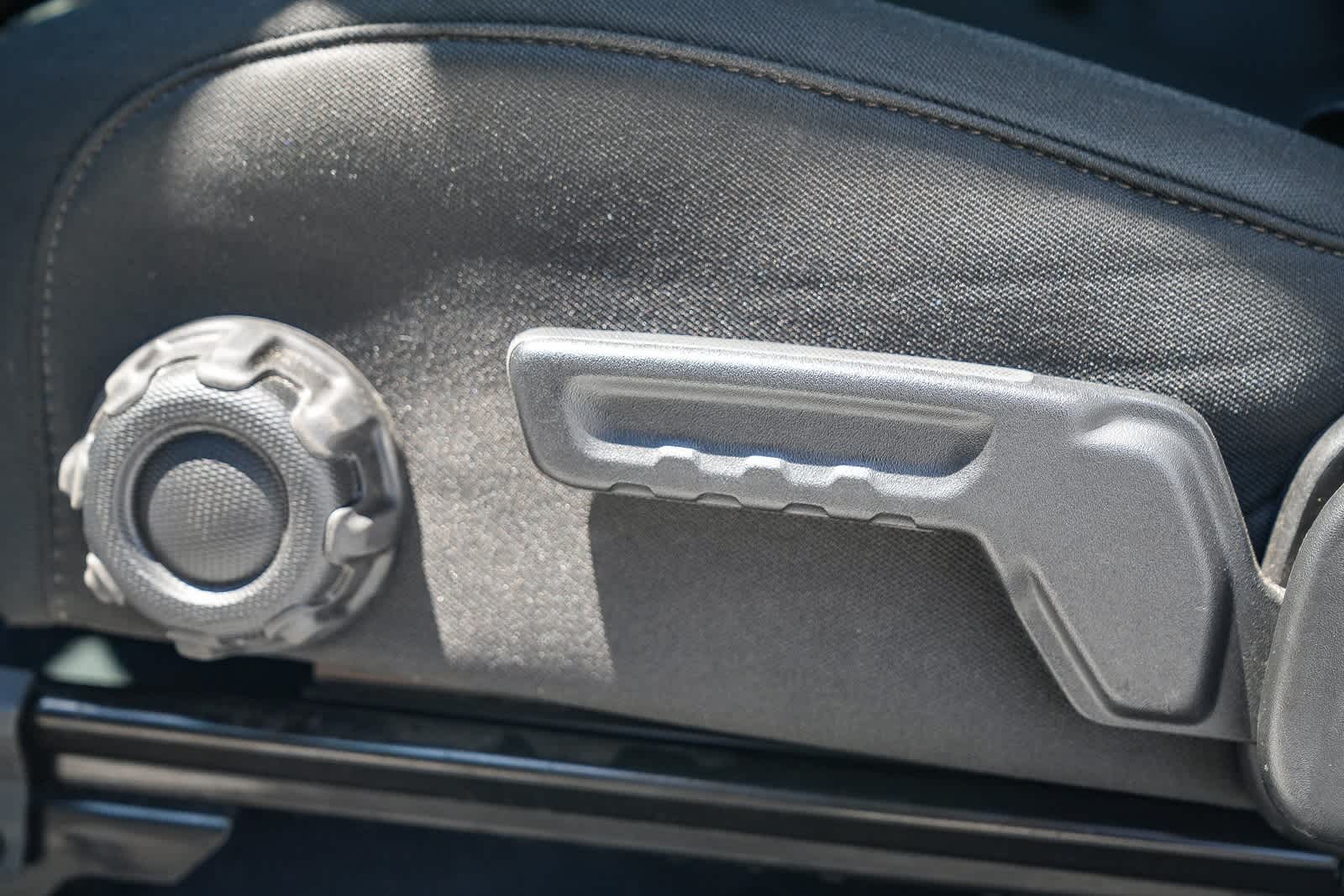 Thumbnail: 2023 Jeep Wrangler - 21