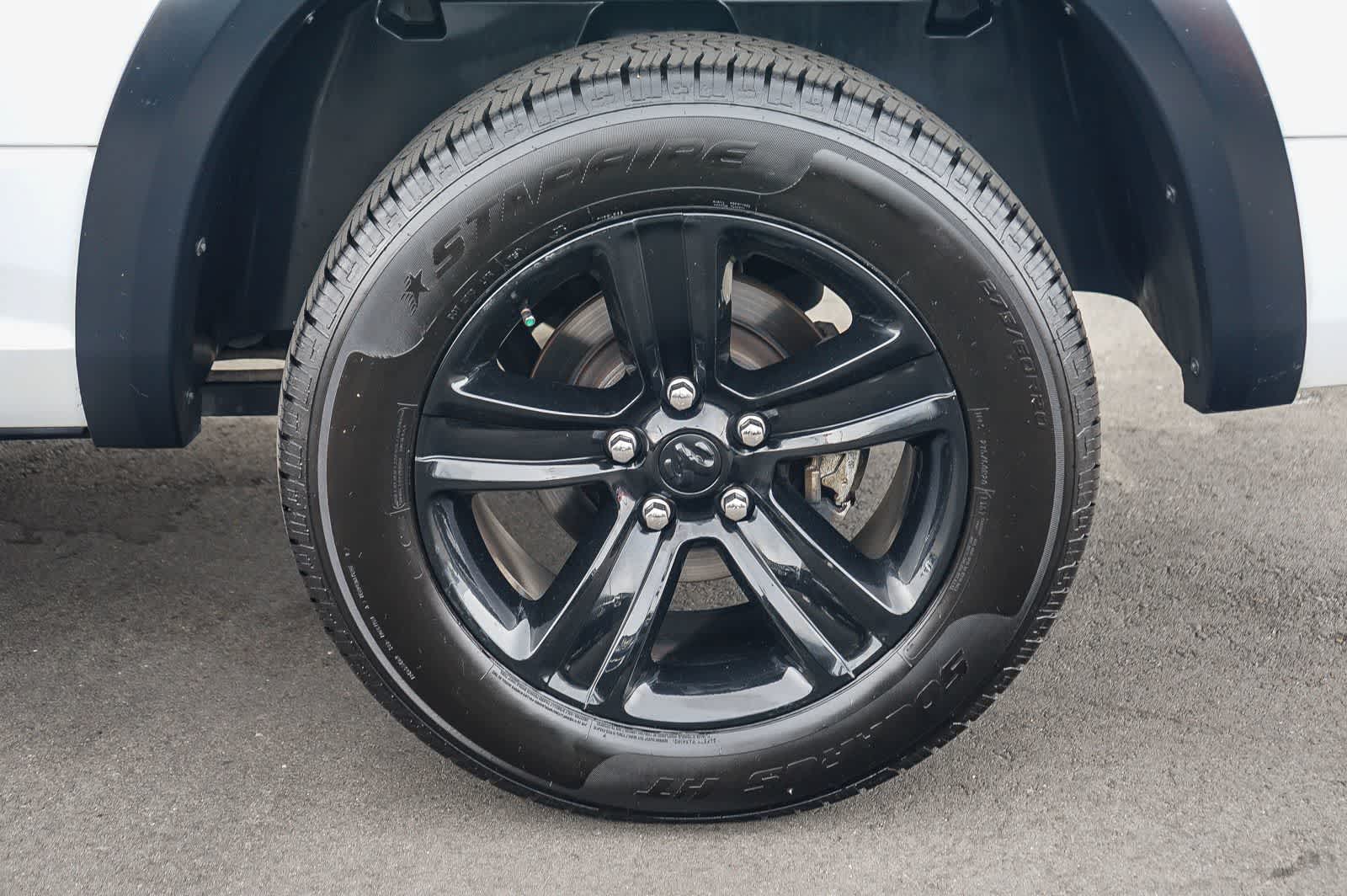 Thumbnail: 2024 RAM 1500 - 9